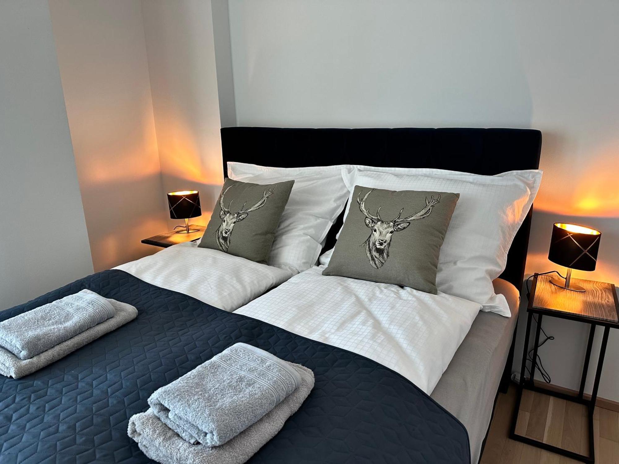 Panorama Sky Apartment I Rooftop Pool I Metro Station Viena Exterior foto