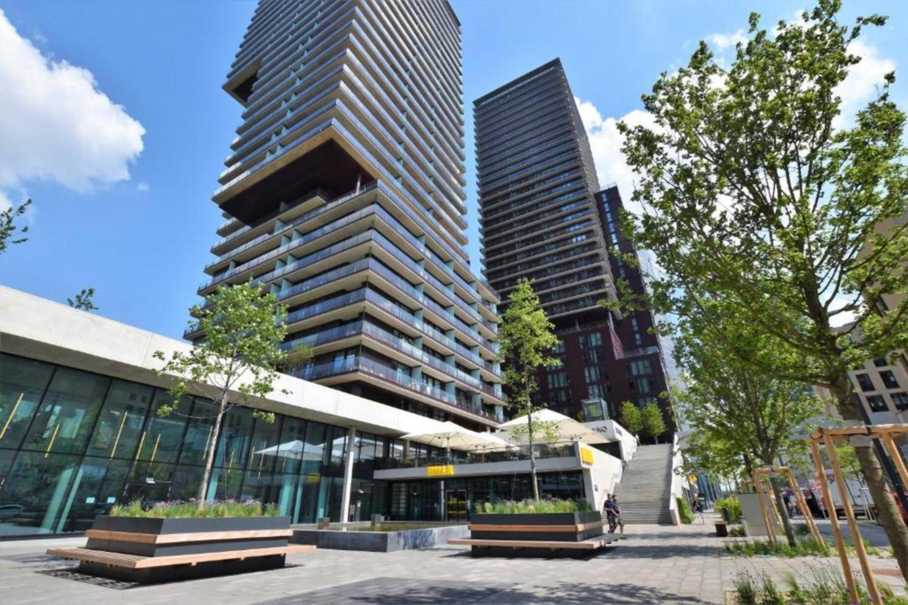 Panorama Sky Apartment I Rooftop Pool I Metro Station Viena Exterior foto